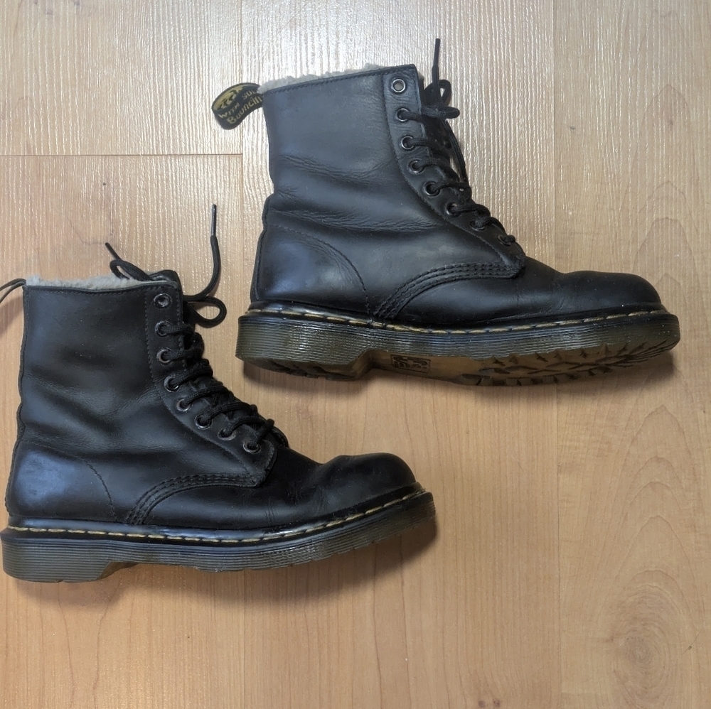 Dr Martens 1460 Serena Boot - Picture 9 of 14